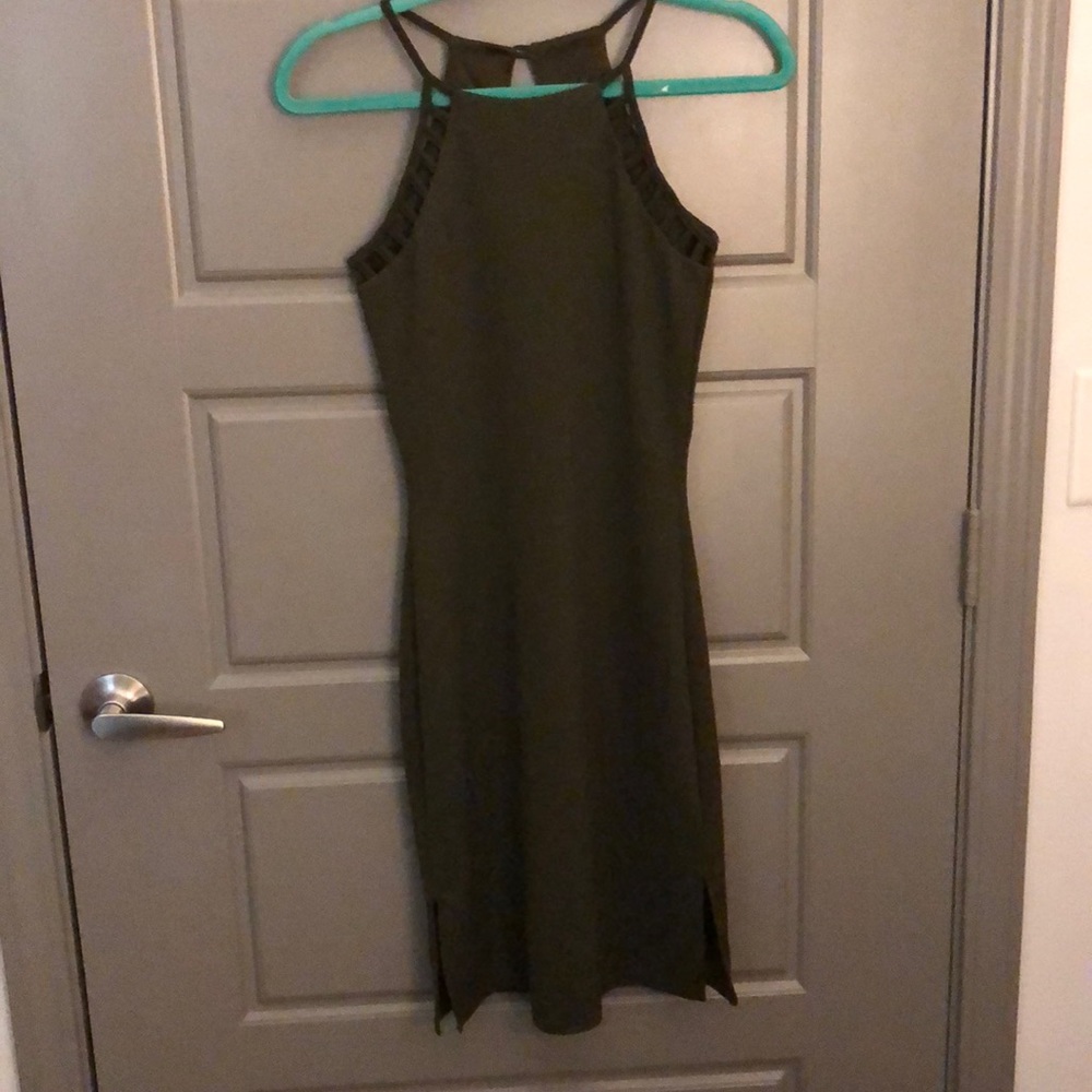 Forever21/Hunter Green: fitted dress